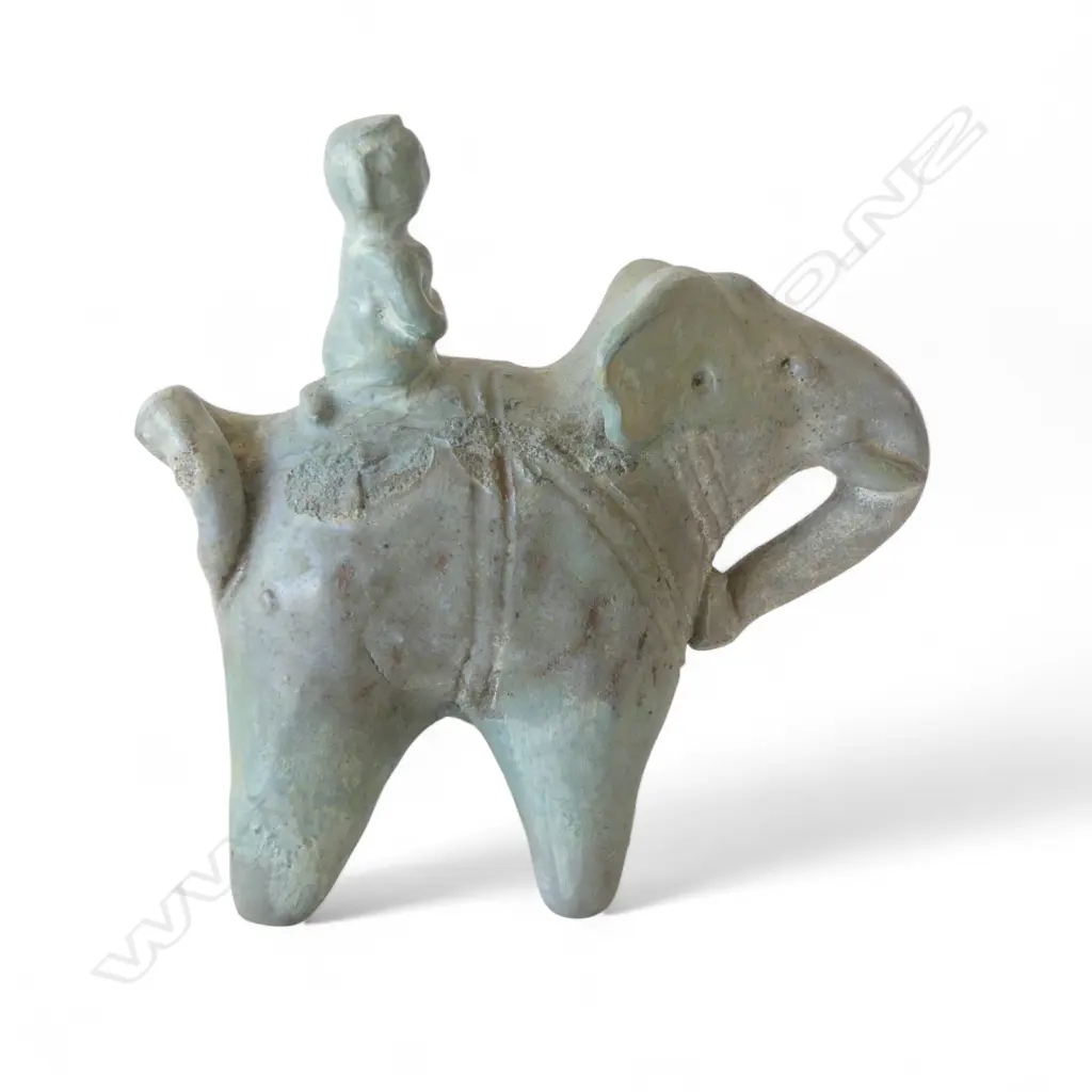 A Sawankhalok stoneware figure, Image 1++